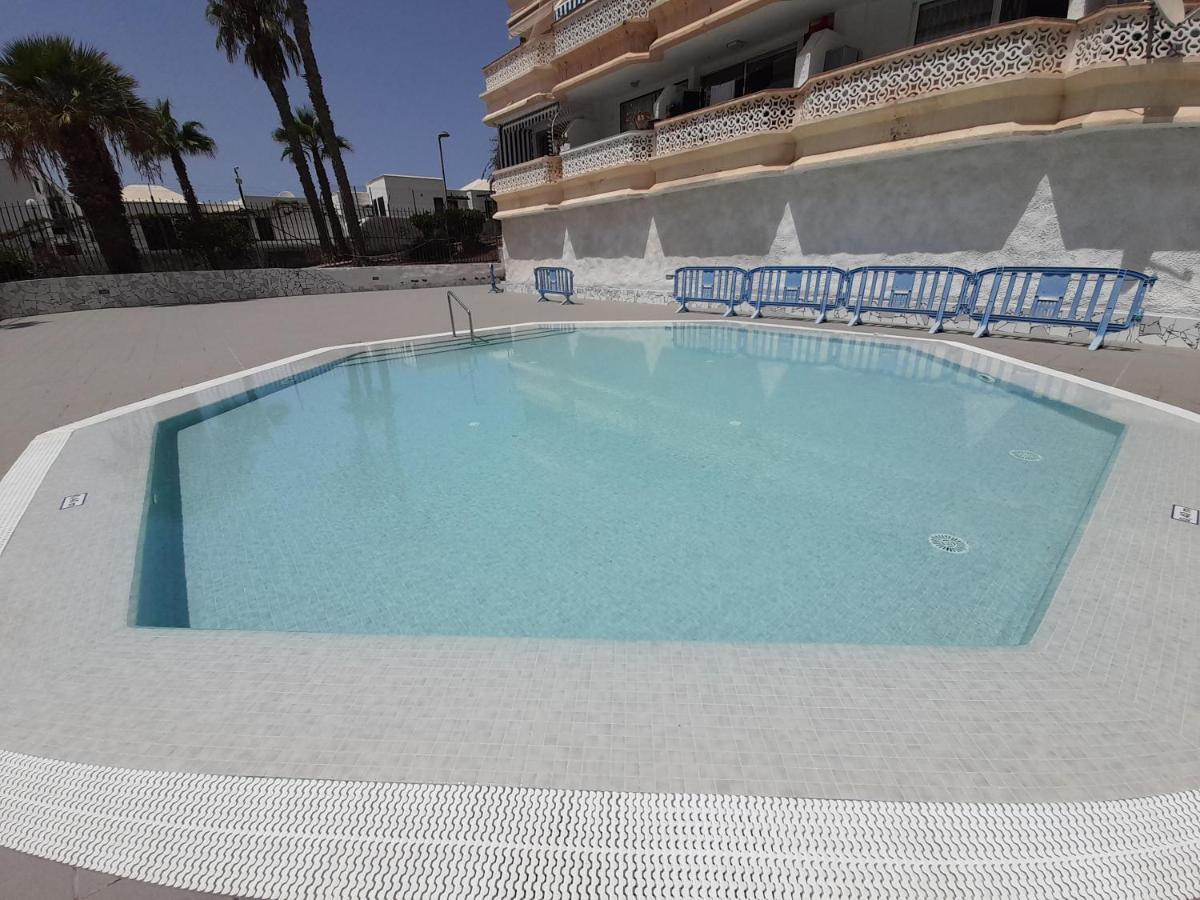Playa Honda Luxury Apartment Арона Екстериор снимка